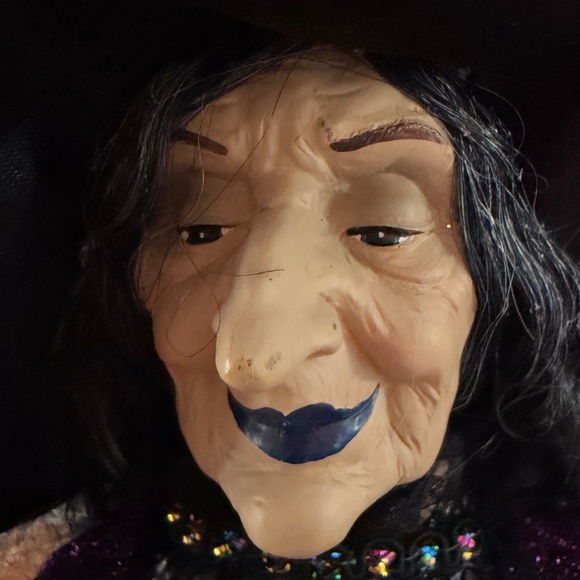 Katherine's Collection Halloween Witch Sitting Witch Brunhilda Witch - Picture 2 of 16